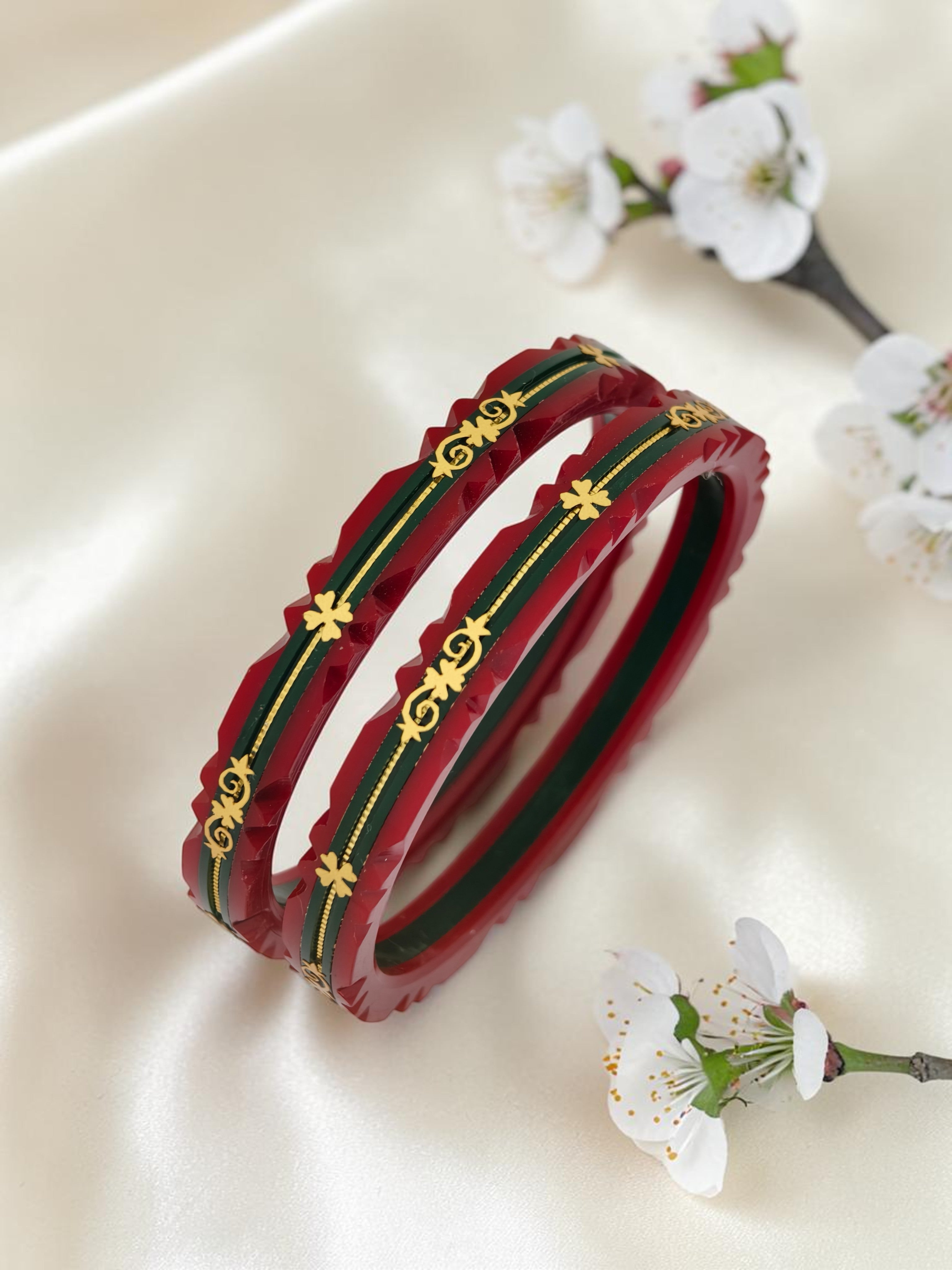 22kt (916) Yellow Gold Handmade Pola Bangles Red and Green Colour|Chooda|Churas for Women with Purity Certificate
